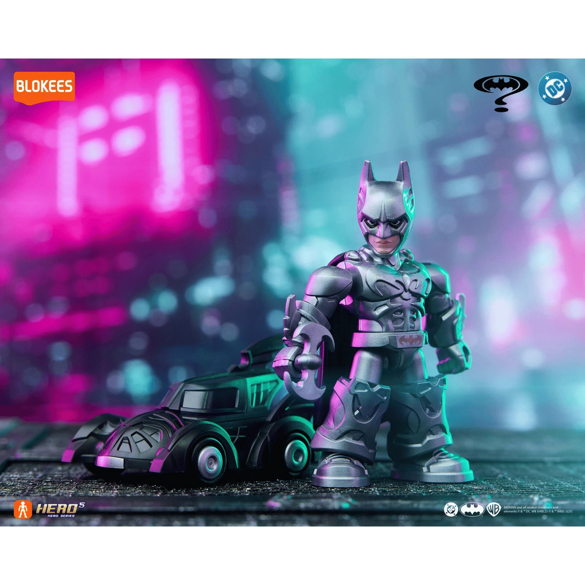 Blokees: DC - Batman Defender Version 01 Blind Box (Caja Misteriosa x 1 unidad)