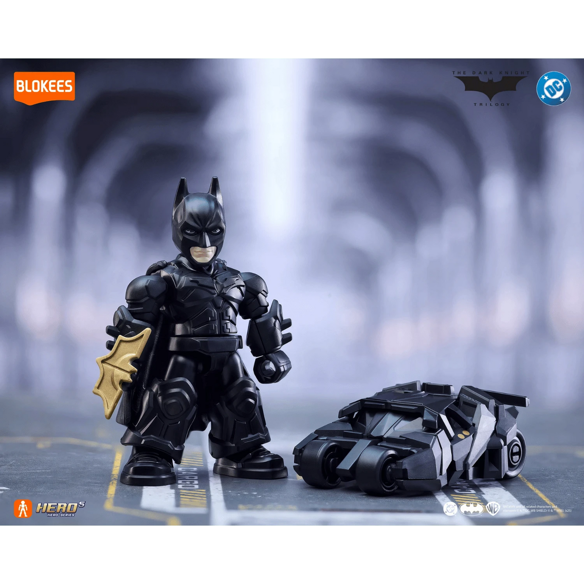 Blokees: DC - Batman Defender Version 01 Blind Box (Caja Misteriosa x 1 unidad)